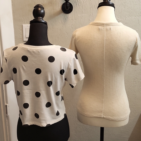 Abercrombie & Fitch Short Sleeve Tee Bundle - Picture 3 of 6